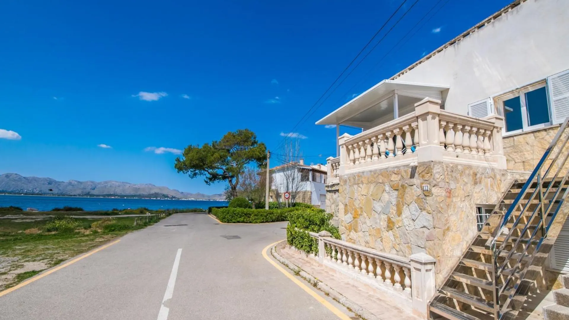 Apartment With Views Of The Bay Of Pollenca Alcudia   Alcudia (Mallorca)