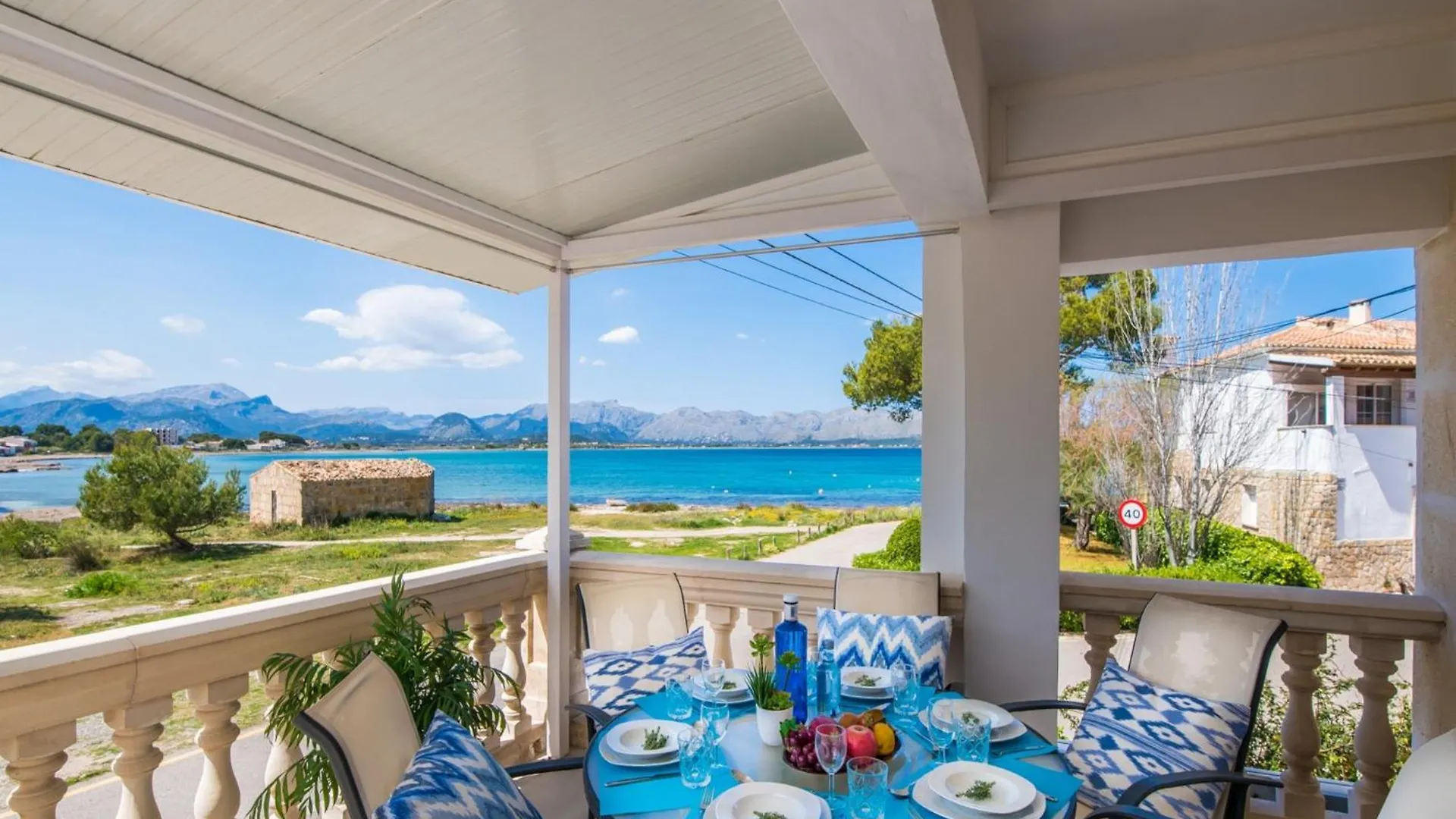Apartment With Views Of The Bay Of Pollenca Alcudia